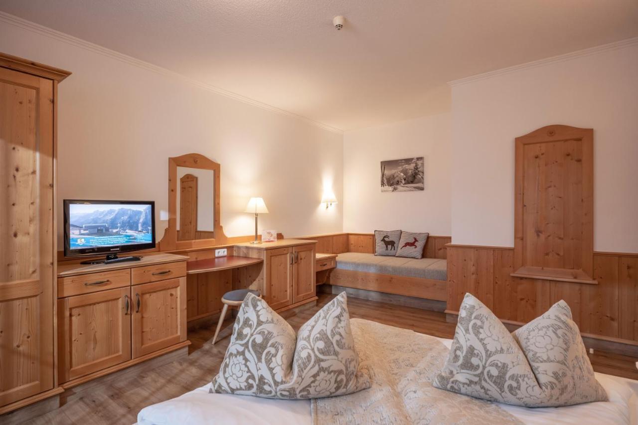 Apparthotel Ederfeld Mayrhofen Bagian luar foto